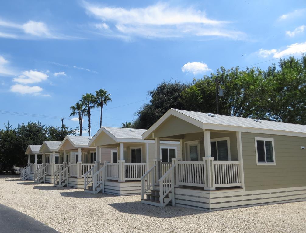 Travelers World Rv Resort ซานอันโตนิโอ ภายนอก รูปภาพ